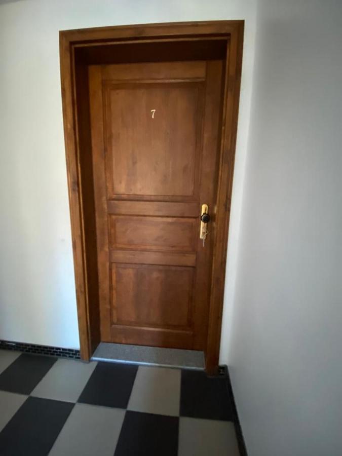 Zimmervermietung Abir * Dresden