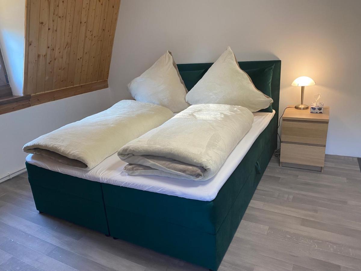 Guest house Zimmervermietung Abir